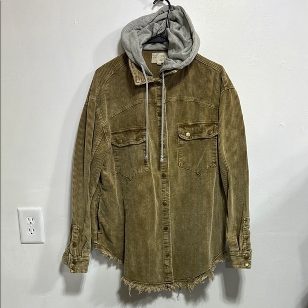 OLI & HALI corduroy full snap button up hood 4 pocket shacket coat size M